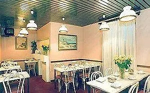 Avenir Hotel Paris